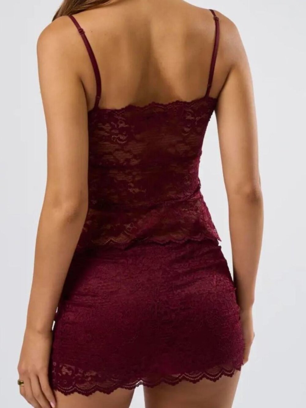Ruby Lace Set - Picture 3 of 5